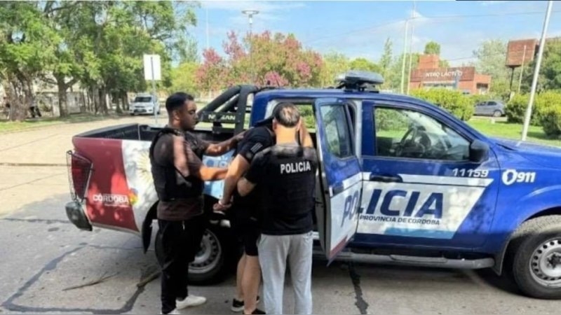 Detuvieron a un hombre de 23 años por el asesinato de la mujer hallada en una zona rural de Villa María