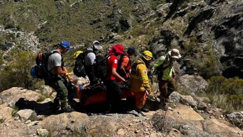 Operativo en Altas Cumbres: rescatan a una turista de 17 años