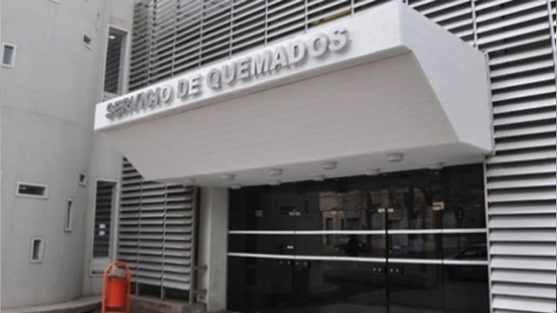 Córdoba: tiene 16 años, explotó su celular y sufrió graves quemaduras