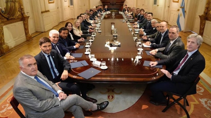 El Gobierno no cambiará el dictamen de la reforma laboral y traslada la discusión con gobernadores al Senado