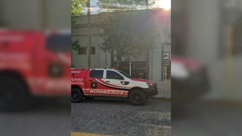 Bomberos Voluntarios intervinieron en tres incendios eléctricos y colaboraron en la búsqueda de una persona desaparecida