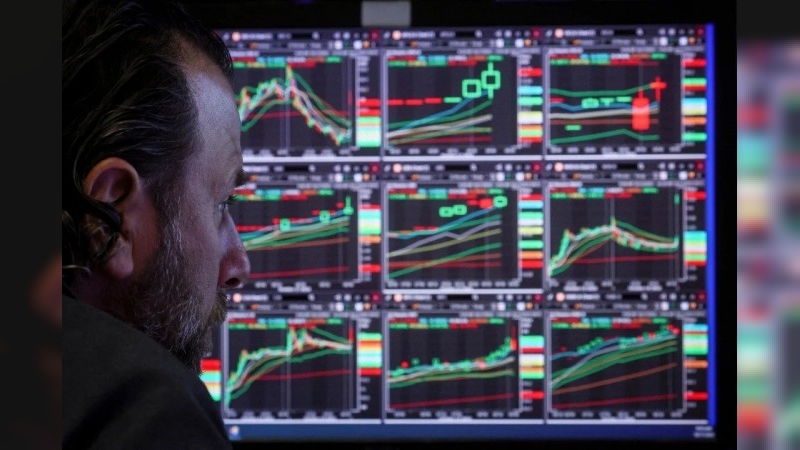Wall Street parece una montaña rusa: subidas y bajadas bruscas