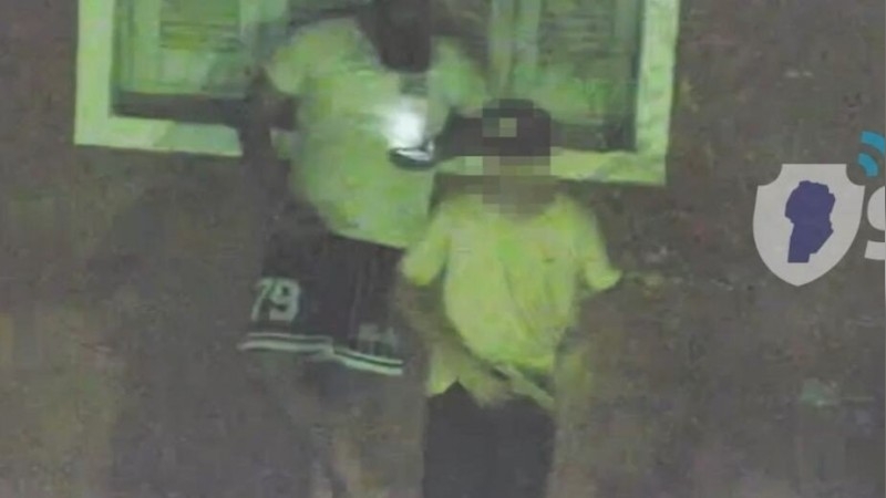Córdoba: detuvieron a dos adolescentes con un arma falsa tras ser vistos por las cámaras del 911