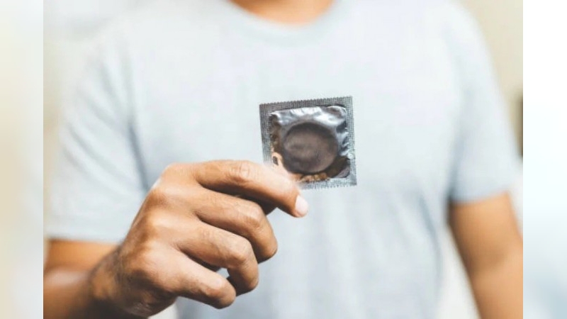 Alertan que sólo el 17% de los jóvenes utiliza el preservativo para prevenir infecciones de transmisión sexual