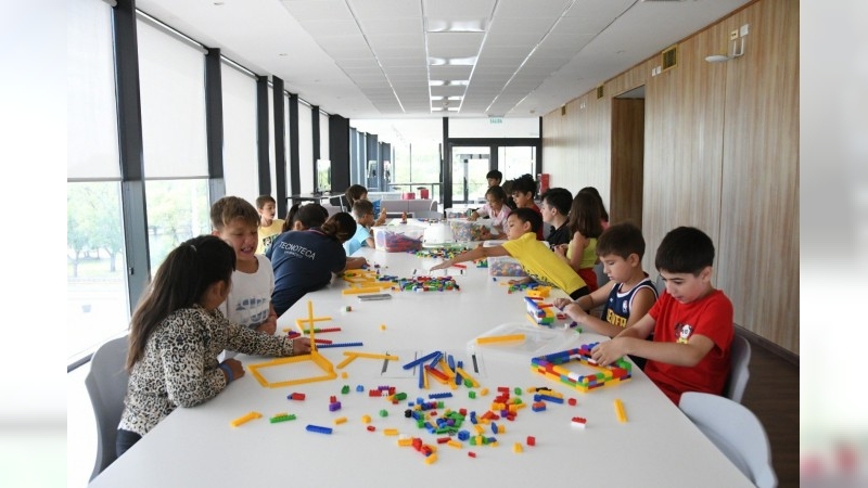 Más de 600 niños pasaron por la Escuelita Tecnológica de Verano