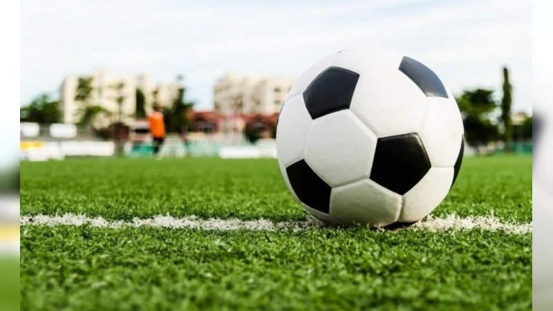 Otra tragedia en Córdoba: murió un hombre de 51 años mientras jugaba al fútbol