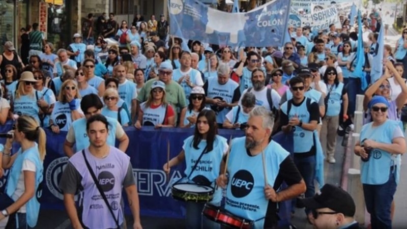 Sin clases en Córdoba: UEPC adhiere al paro nacional docente convocado para el 2 de marzo
