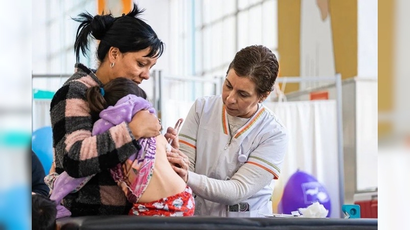 Alerta sanitaria: Argentina atraviesa uno de los niveles más bajos de cobertura de vacunación pediátrica