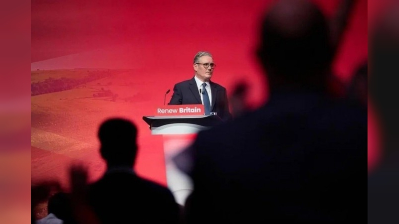 El primer ministro británico instó a rebajar la tensión con Irán y advirtió por el impacto económico