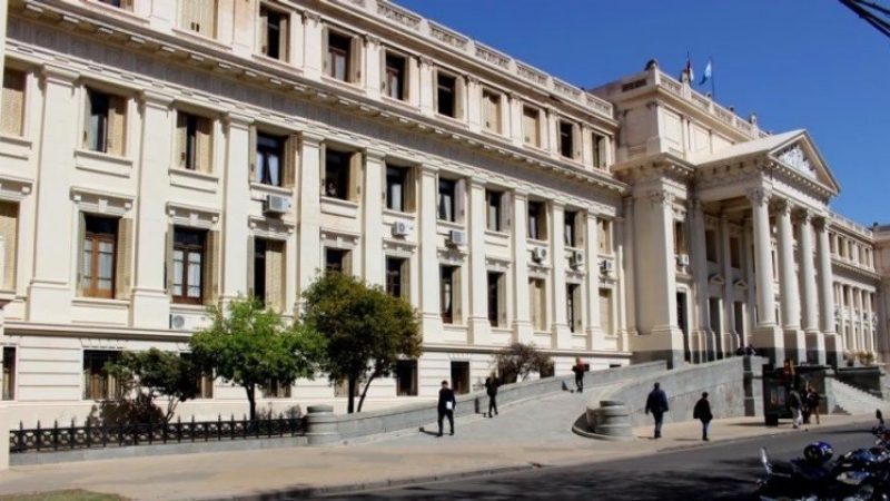 Realizan pedido de jury a un magistrado investigado por asesorar a un padre abusador