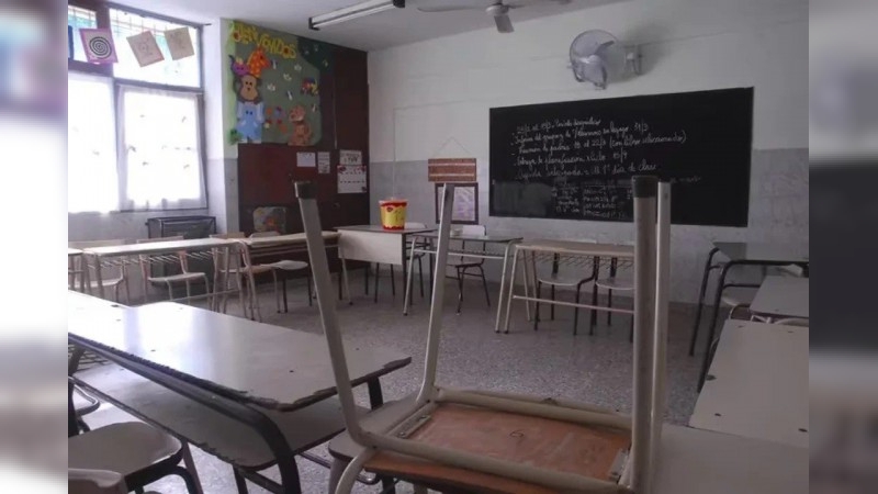 Docentes de Córdoba cumplen este miércoles el primer día de paro
