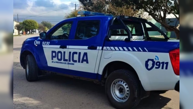Entró a robar a un local de Córdoba, un vendedor le pegó un balazo en la cara y está grave