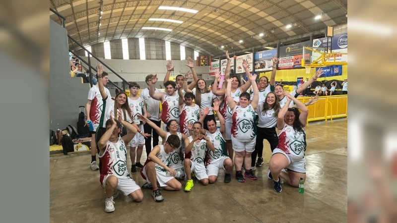 Sportivo Belgrano impulsa el básquet adaptado con su primer viaje del año