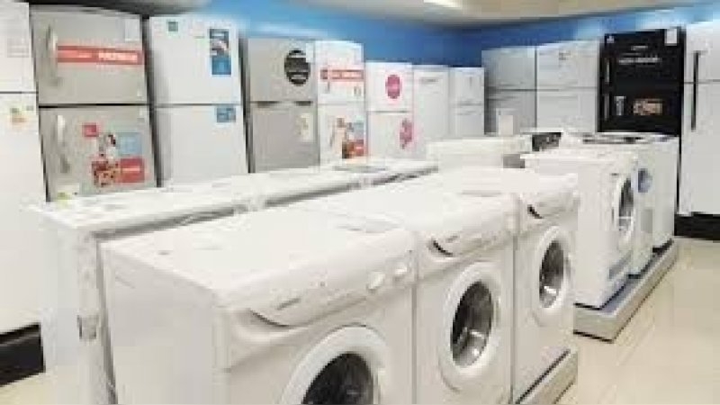 Ante la caída del consumo masivo, el Gobierno lanza "Ahora 20" para reactivar las ventas
