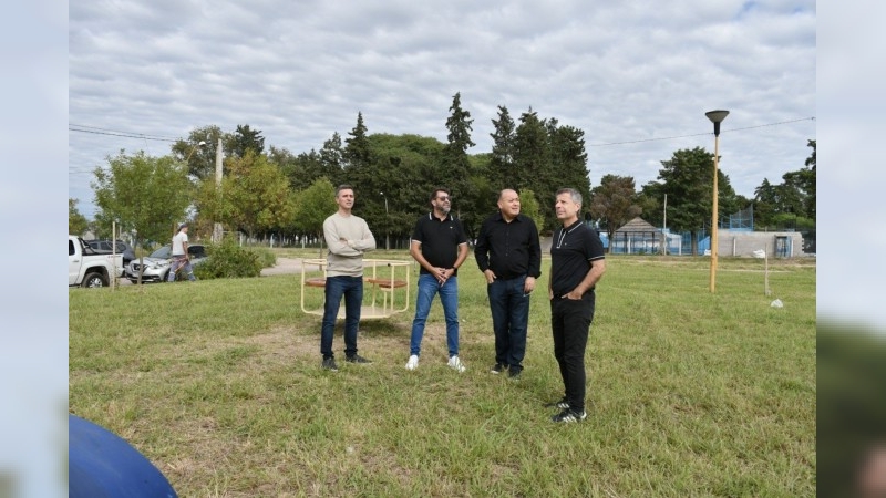 El pedido de una niña que el municipio hizo realidad: la plaza “Iglesias Evangélicas” cuenta con nuevos juegos