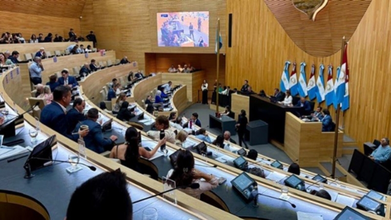 La Unicameral trata este miércoles el proyecto contra “naranjitas” y “limpiavidrios”