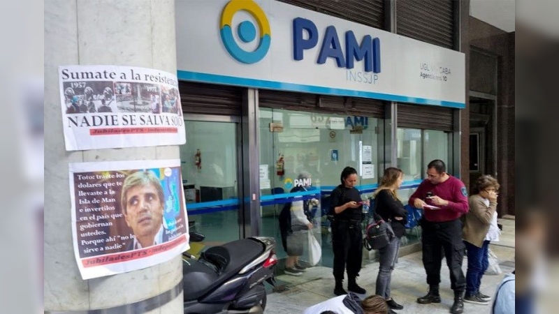 Recortes en PAMI: el Gobierno pagará la mitad de los honorarios a los médicos