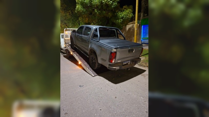 Dos automóviles detenidos por maniobras peligrosas y alcoholemia positiva