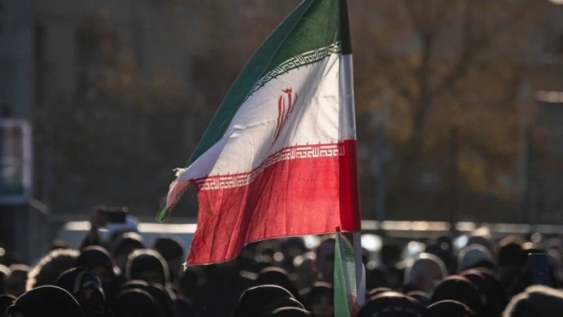 Iraníes juraron lealtad al nuevo líder supremo en masivas manifestaciones