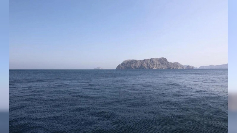 Irán advirtió a Estados Unidos que no se acerque al estrecho de Ormuz