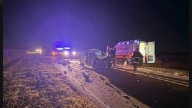 Accidente fatal en Córdoba: murió atrapado en su auto tras chocar contra un camión