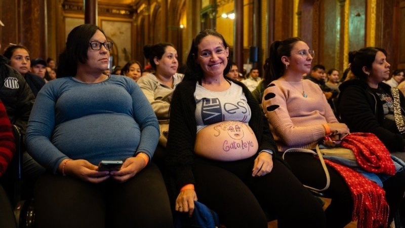 Cómo acceder al programa la Embarazada y su Bebé para gestantes sin obra social