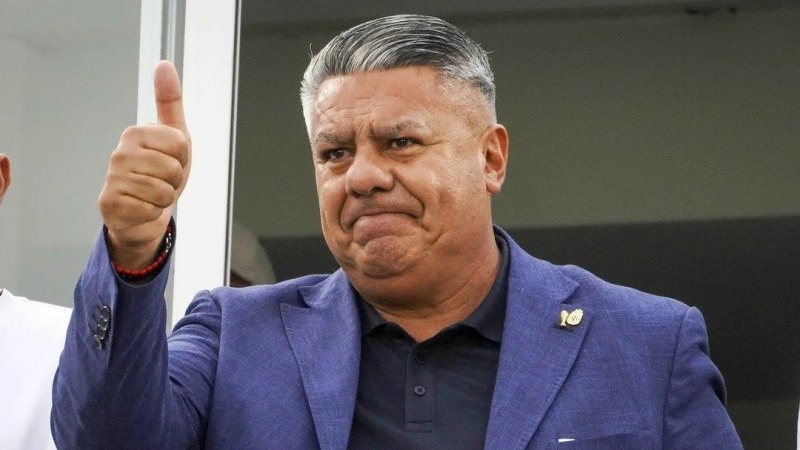 Autorizan al “Chiqui” Tapia a viajar al Mundial