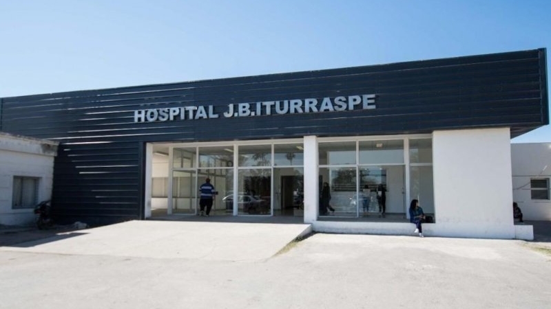 Ingresó al Hospital Iturraspe un joven herido de arma de fuego desde Frontera