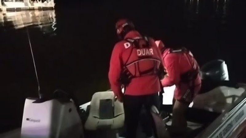 Embalse de Córdoba: rescataron a una mujer que nadaba en el lago durante la madrugada