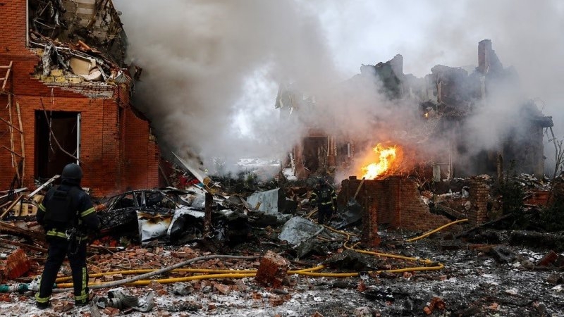 Rusia lanzó un devastador ataque con misiles contra Ucrania: 13 muertos y Kiev envuelta en llamas