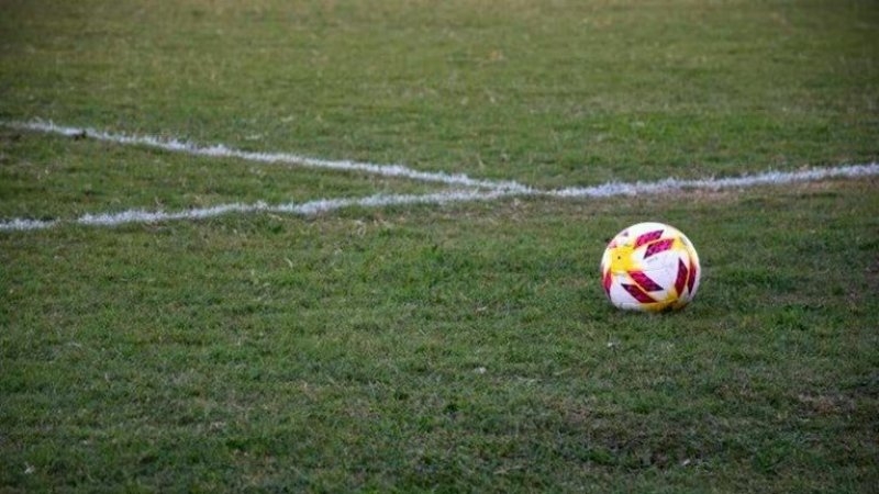 Un hombre se descompensó mientras jugaba fútbol en Córdoba y murió